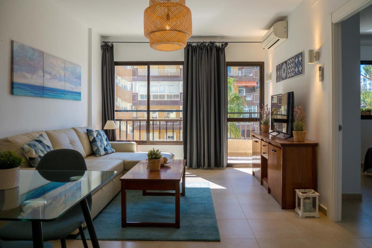 Estupendo Piso En Primera Linea De Playa; Ronda Iv Apartment *